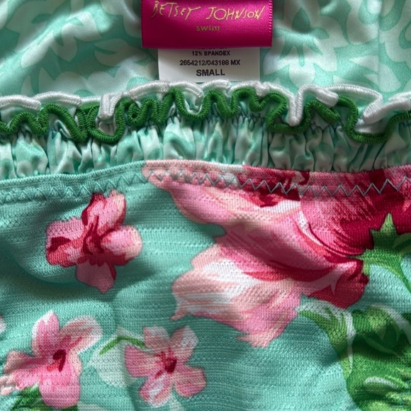 NWT Betsey Johnson Green and Pink Bikini Set in Malibu Print- Size S - Picture 8 of 10